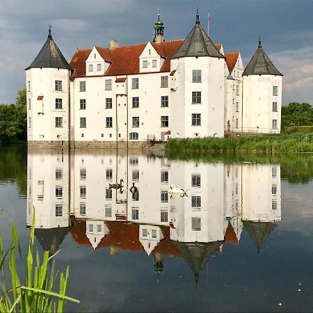 Ferienwohnung Flossis Home Glücksburg Екстериор снимка